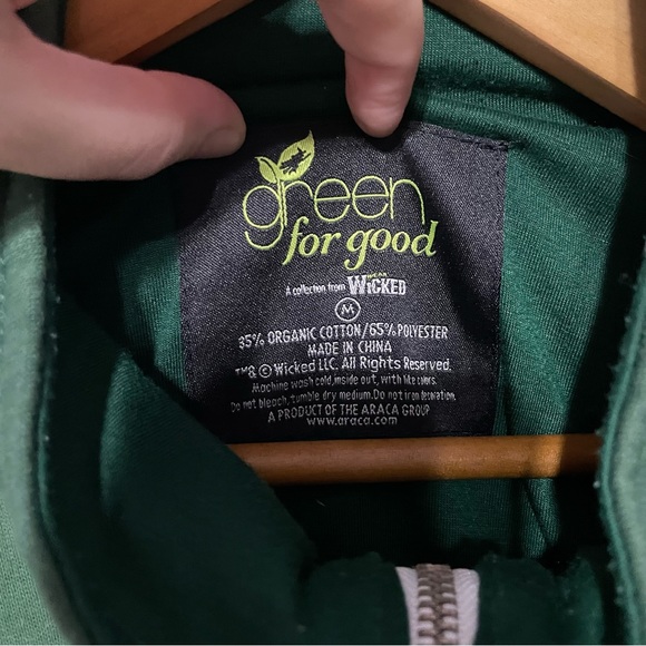 wicked - Picture 7 of 11